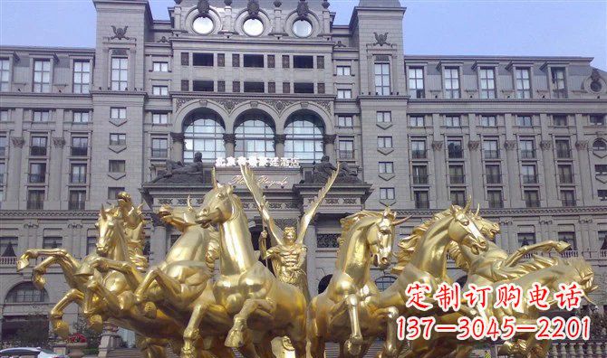沈阳八匹马阿波罗战车酒店景观铜雕