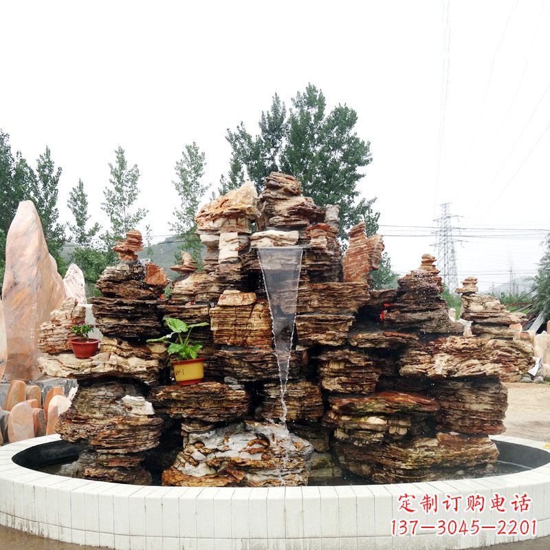 沈阳别墅奇石鱼池假山