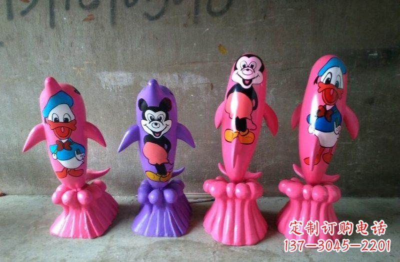 沈阳玻璃钢彩绘海豚雕塑