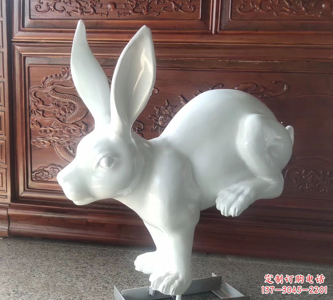 沈阳玻璃钢制作的生肖雕塑