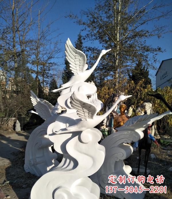 沈阳玻璃钢公园海浪天鹅雕塑