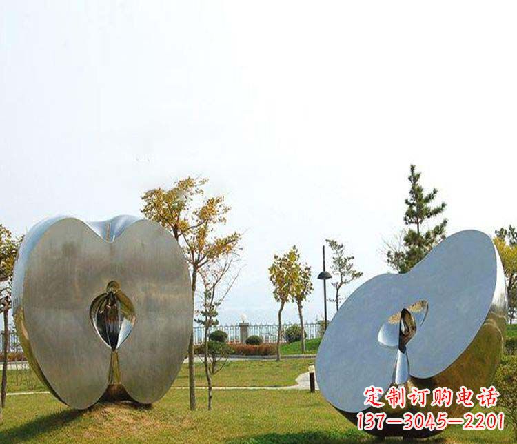沈阳不锈钢半块苹果雕塑 (2)