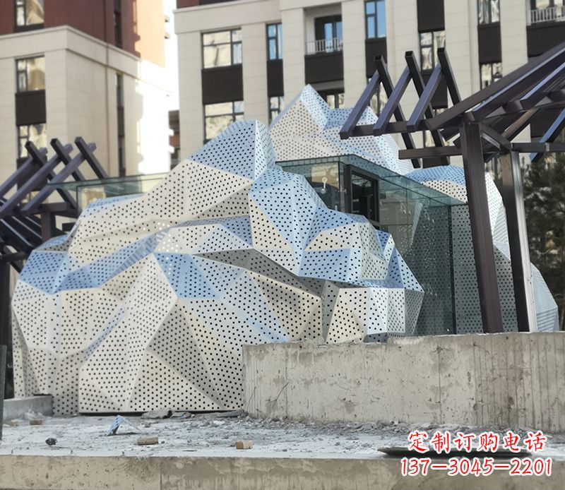沈阳不锈钢别墅假山景观雕塑