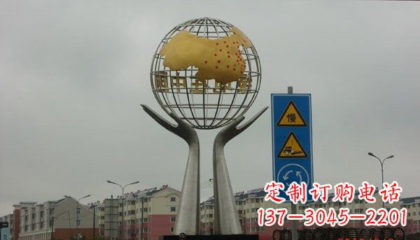沈阳不锈钢城市景观中的地球雕塑