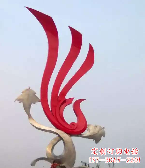 沈阳不锈钢城市的凤凰雕塑