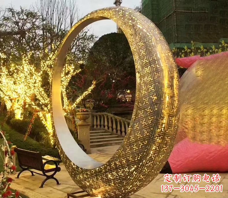 沈阳不锈钢抽象发光月亮雕塑