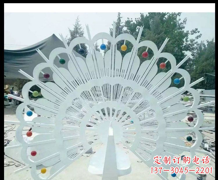沈阳不锈钢抽象开屏孔雀雕塑