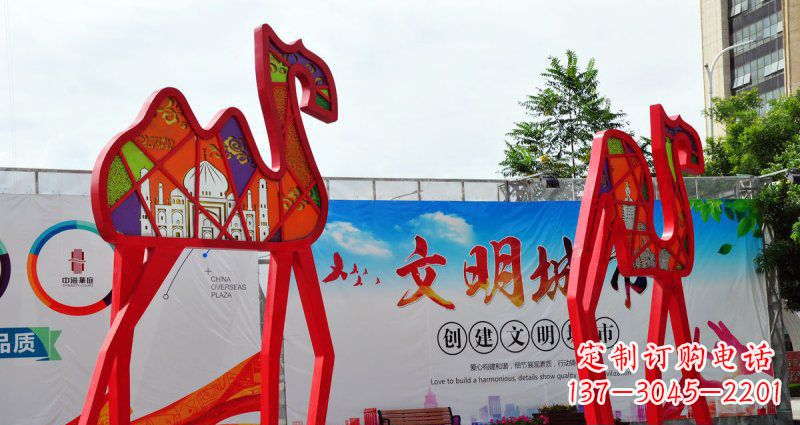 沈阳不锈钢抽象骆驼动物雕塑