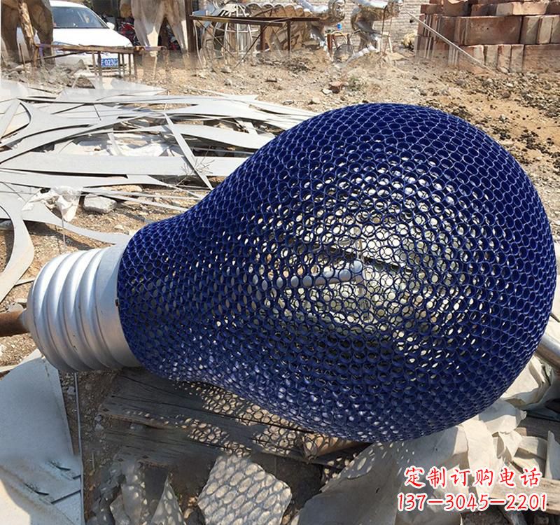 沈阳不锈钢灯泡雕塑22