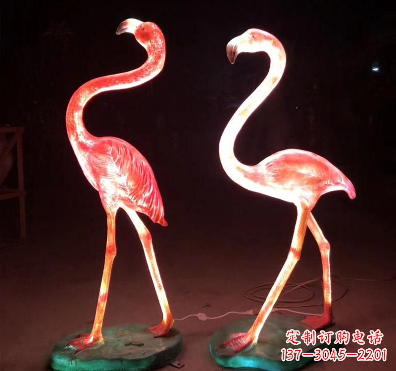 沈阳不锈钢火烈鸟绚丽多彩的艺术品