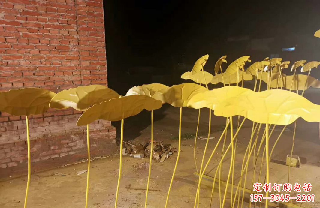 沈阳不锈钢荷花雕塑优雅而永恒