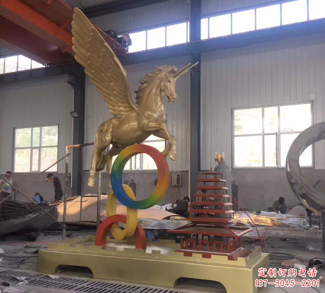沈阳不锈钢飞马踩圆圈雕塑精美艺术之作