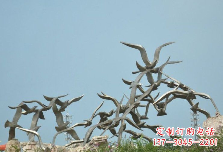 沈阳不锈钢大雁雕塑一只翱翔天际的艺术品