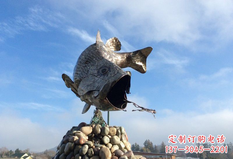 沈阳不锈钢鲤鱼雕塑