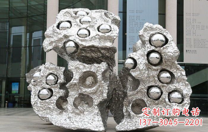 沈阳不锈钢莲蓬雕塑——传承古老文化的艺术瑰宝