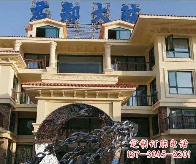 沈阳不锈钢鲤鱼跃龙门雕塑——传承中国传统文化