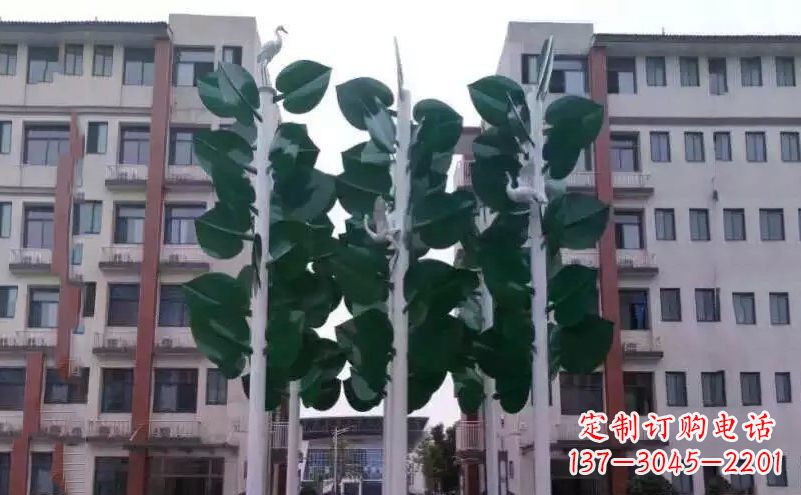 沈阳浓郁绿意,不锈钢树叶雕塑