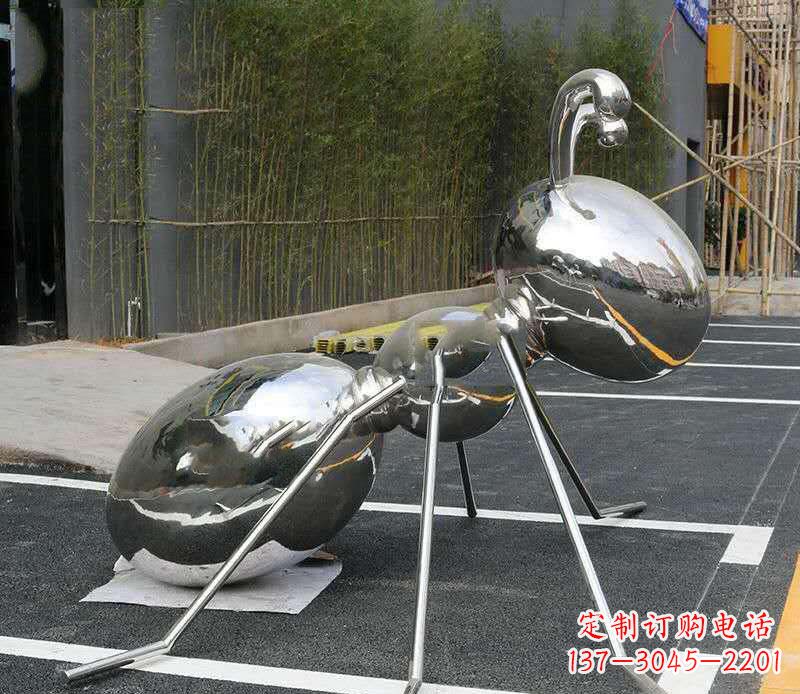 沈阳不锈钢蚂蚁雕塑——艺术的融合