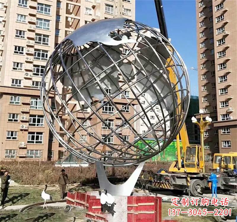 沈阳不锈钢地球仪雕塑以艺术表达地球的美