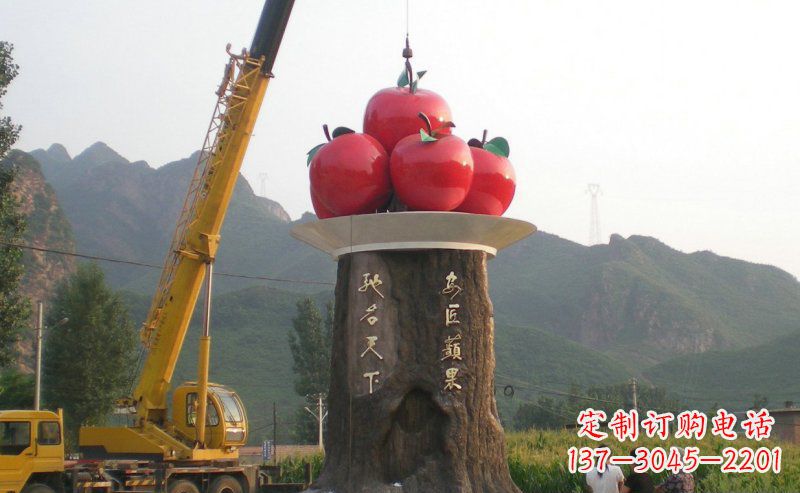 沈阳不锈钢苹果雕塑艺术与科技的结合