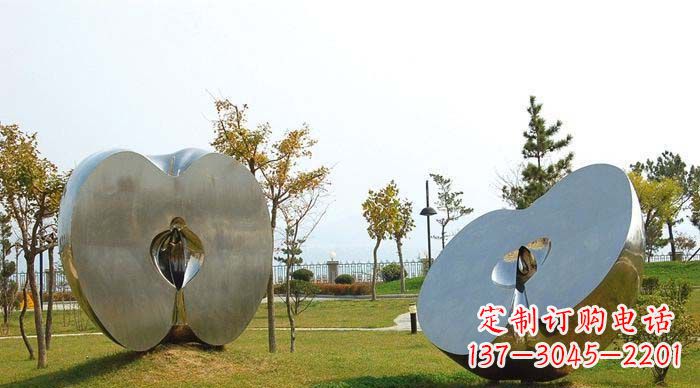 沈阳不锈钢苹果雕塑象征新生活的精神