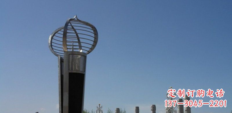沈阳不锈钢火炬形雕塑熠熠生辉