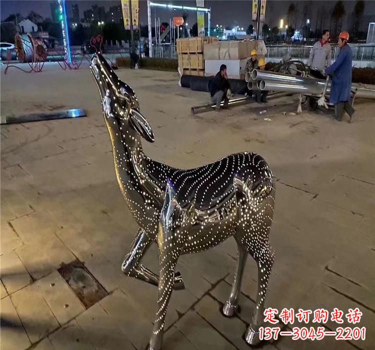 沈阳时尚优雅的不锈钢小鹿雕塑