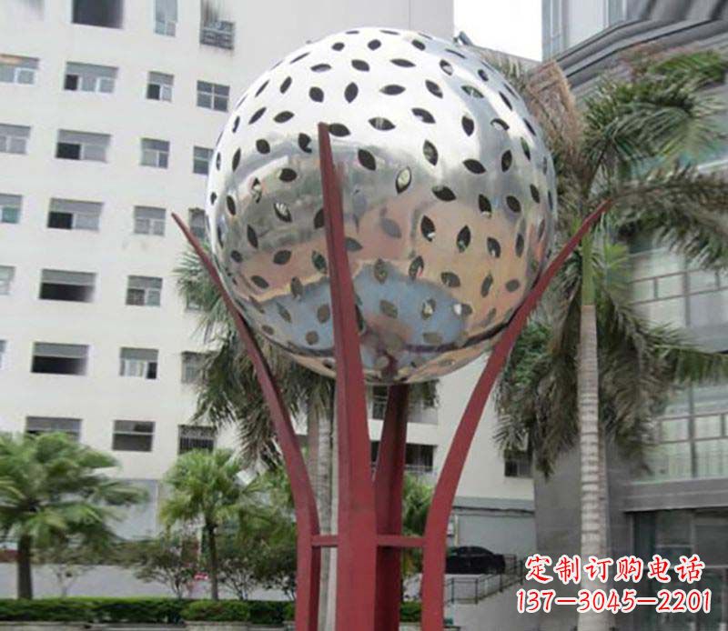 沈阳镂空树叶雕塑——给校园景观增添灵动之美