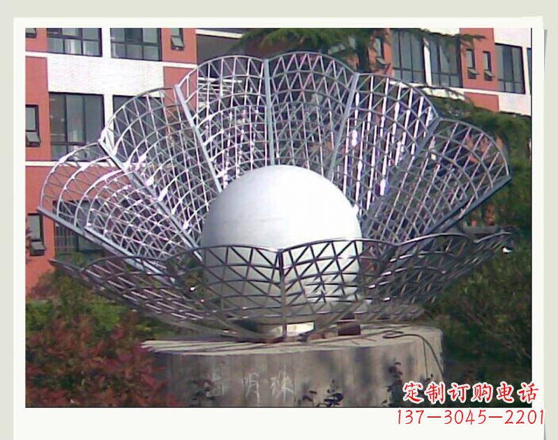 沈阳海洋精灵不锈钢贝壳雕塑