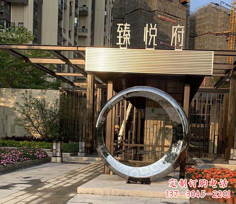 沈阳不锈钢小区圆环雕塑赋予小区景观更多美感