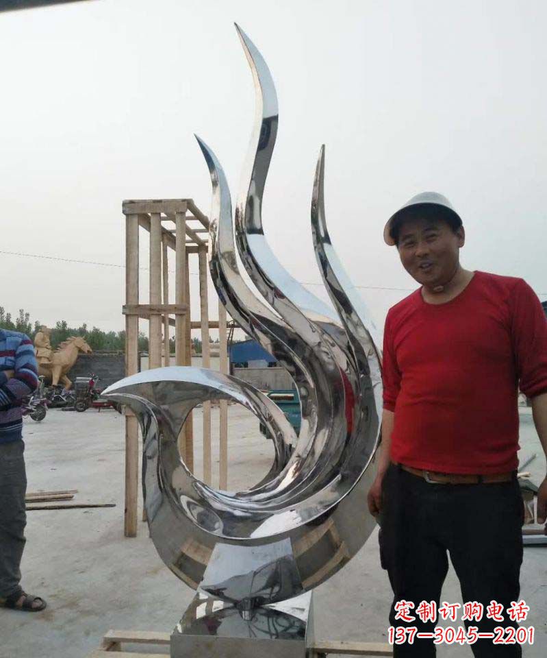 沈阳不锈钢艺术之美——凤凰雕塑