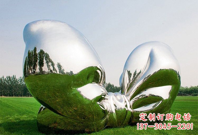 沈阳艺术之美——不锈钢园林大型蝴蝶结雕塑