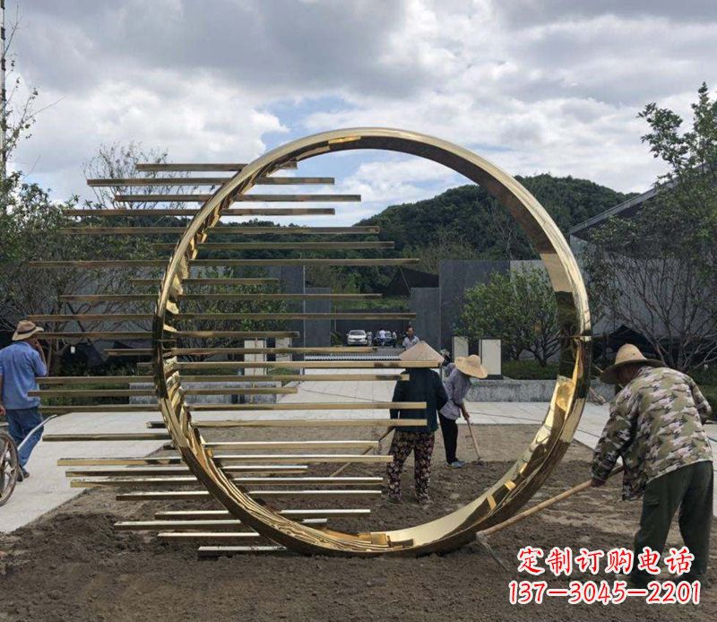 沈阳不锈钢圆环艺术雕塑——极致精湛的艺术美学