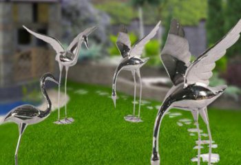 沈阳不锈钢园林展翅仙鹤雕塑：给人们带来神秘的艺术之美