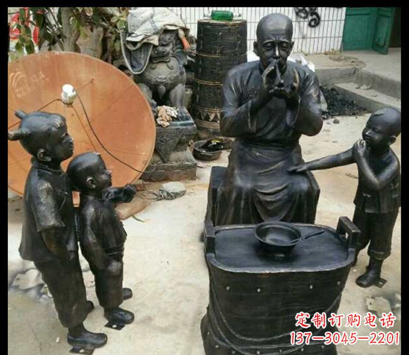 沈阳糖果街上的铜雕精灵