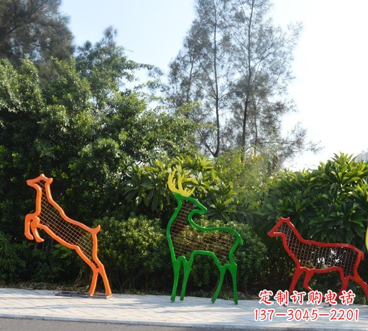 沈阳精美的彩色不锈钢梅花鹿雕塑