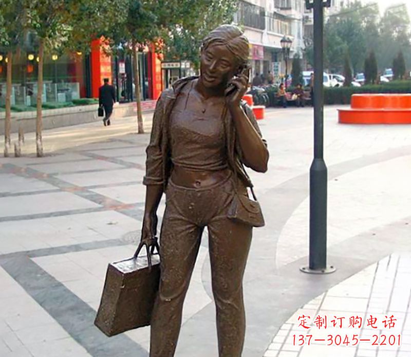 沈阳通话女性雕塑