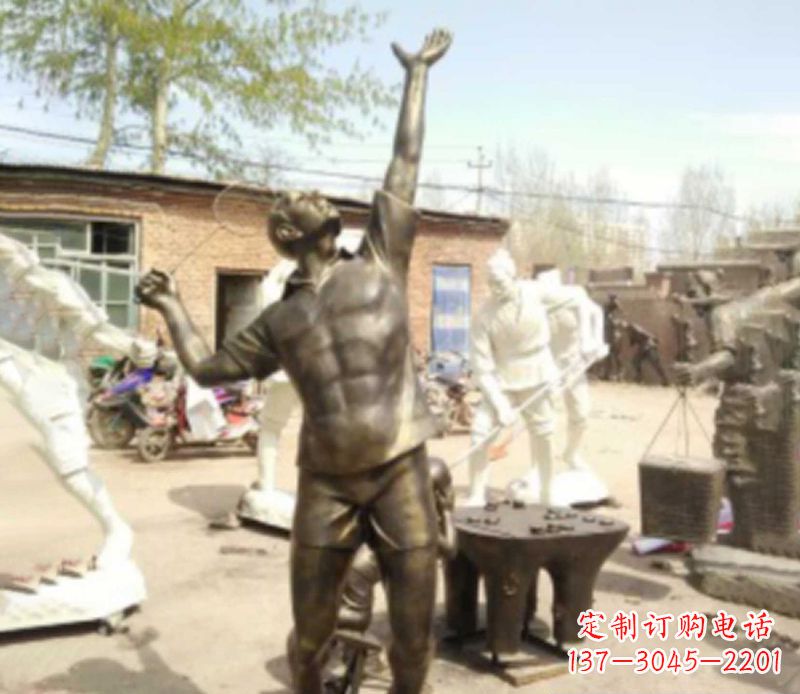 沈阳打羽毛球公园人物铜雕