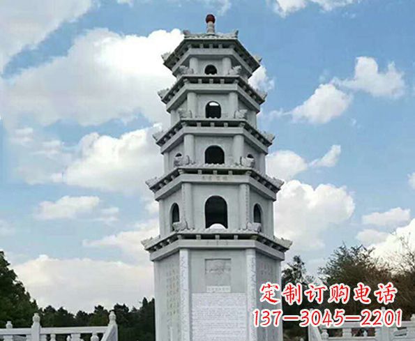 沈阳神秘的宝塔雕塑