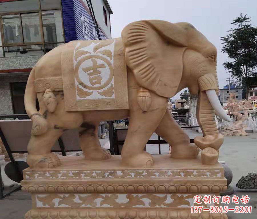 沈阳大象镂空石雕