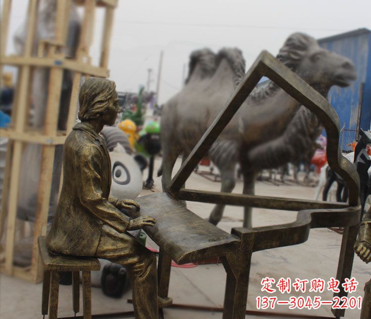 沈阳钢琴铜雕——表达艺术之美的完美融合