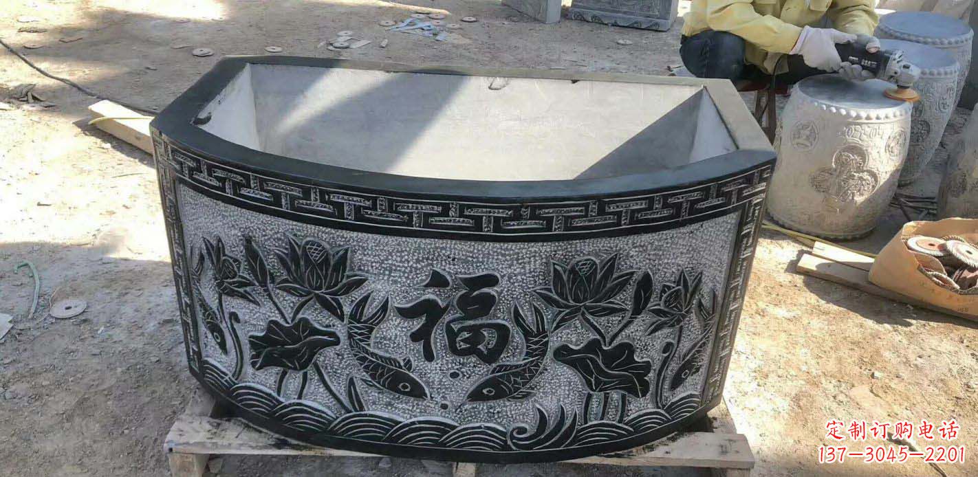 沈阳方口石浮雕水缸