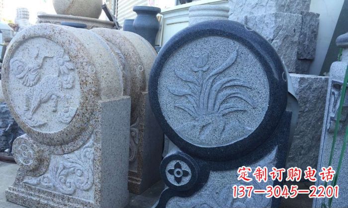 沈阳传统仿古抱鼓门墩雕塑