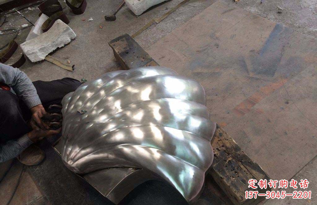 沈阳精致现代的不锈钢贝壳雕塑