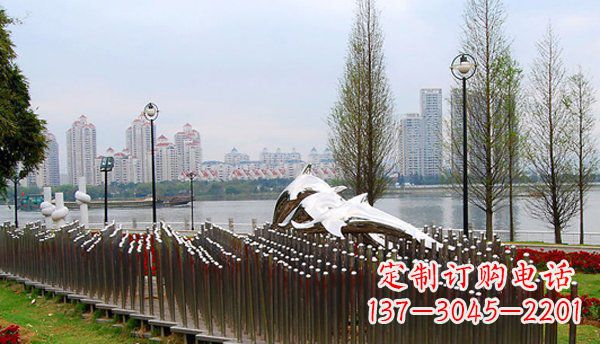 沈阳动物主题不锈钢海豚雕塑