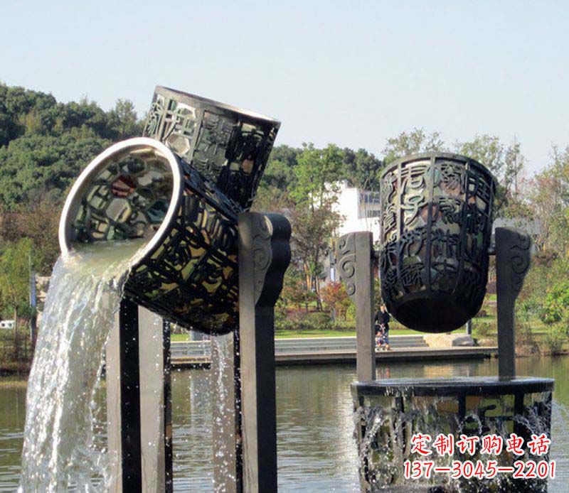 沈阳精美的铜制公园水缸喷泉雕塑