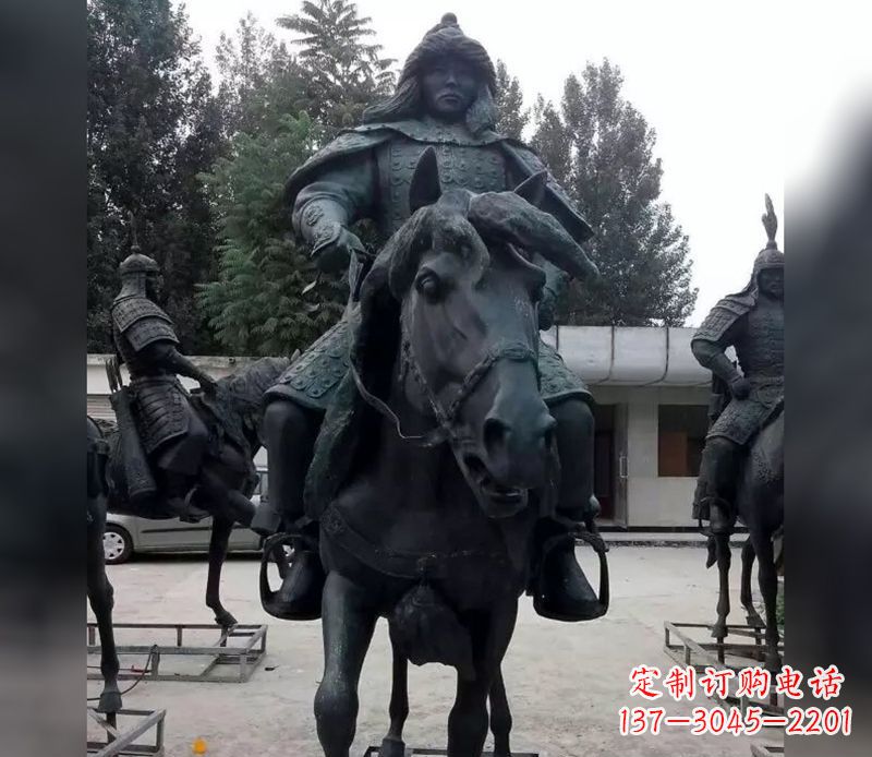 沈阳英姿飒爽古代将军骑马铜雕