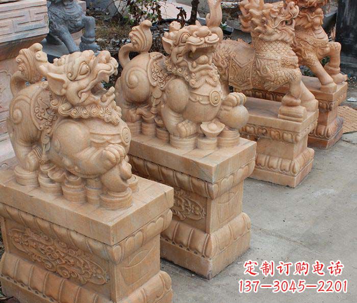 沈阳中领雕塑-古代神兽晚霞红貔貅石雕