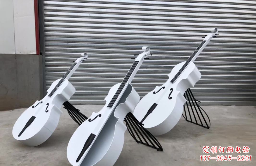 沈阳精美的不锈钢大提琴雕塑,让你的空间更加温馨