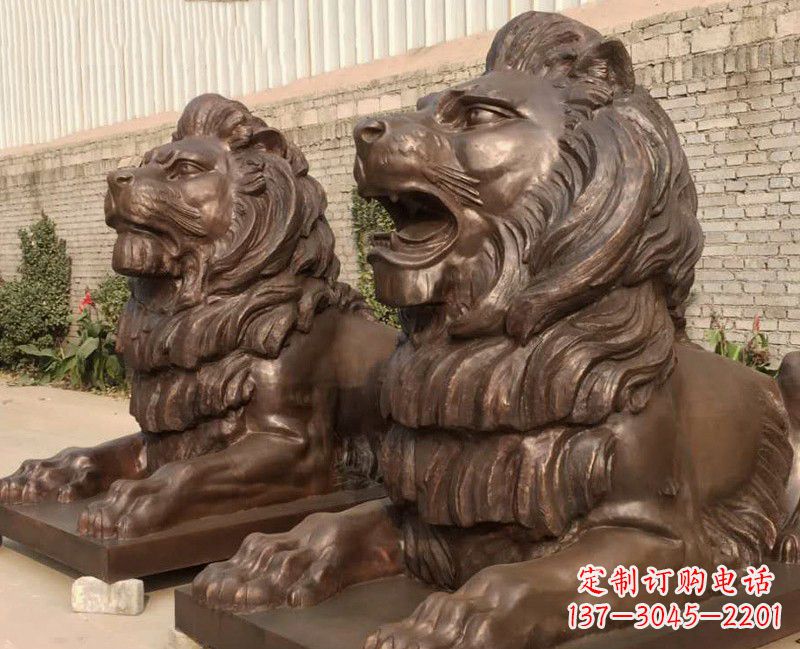 沈阳汇丰铜雕狮子,威武雄壮